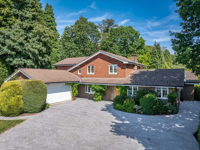 house — The Moorings, Hindhead, Surrey GU26