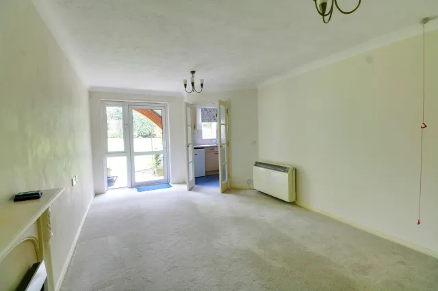 Wright Court, Nantwich, photo 3