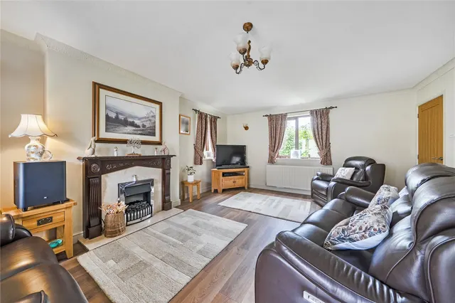 Photo 3 — Trecastle, Brecon, Powys, LD3 8UH
