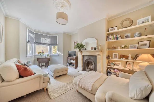 Lower Oldfield Park, Bath, BA2, photo 2