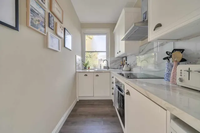 Lower Oldfield Park, Bath, BA2, photo 3