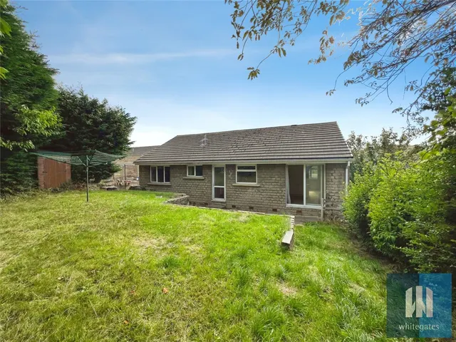 Ridings Fields, Brockholes, HD9, photo 2