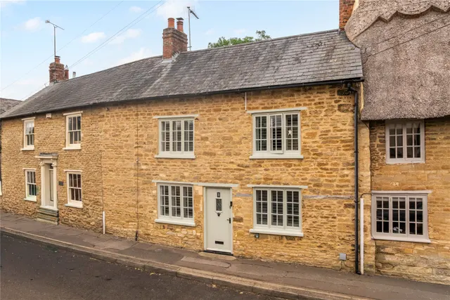 Olney Road, Lavendon, MK46, photo 1