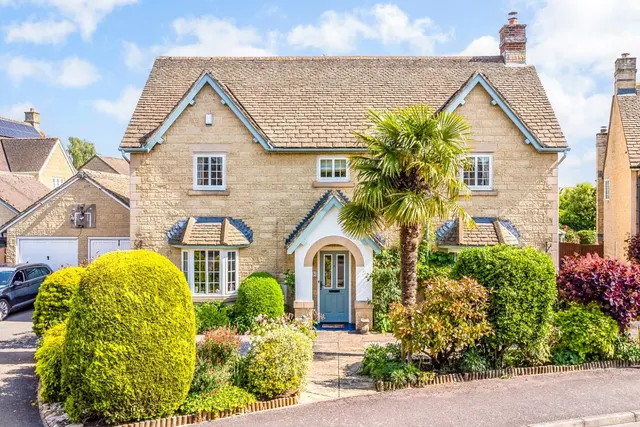 Linden Lea, Down Ampney, GL7, photo 1