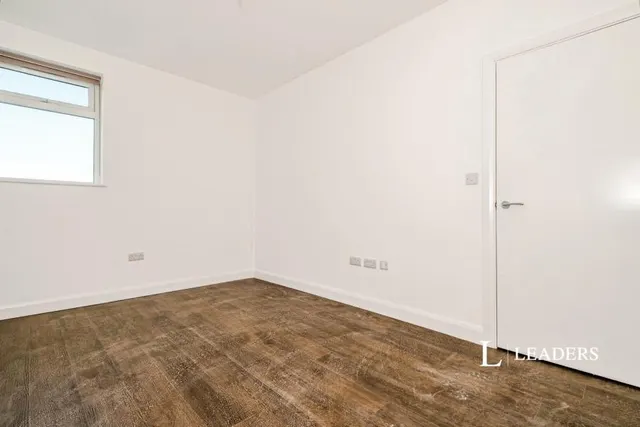 Chapel Road, Worthing, BN11, photo 3