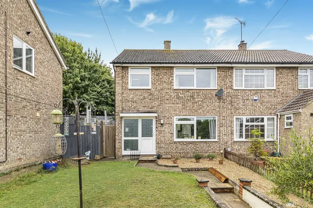 Kings Meadow, Kedington, CB9, photo 1