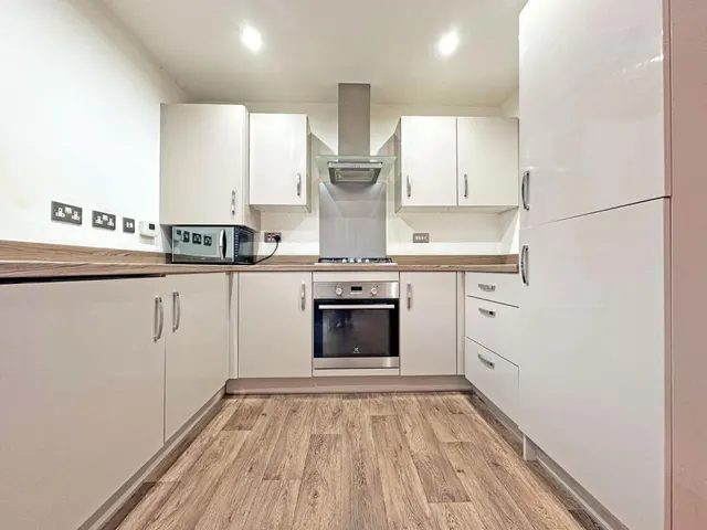 Thursfield Road, Tipton, DY4, photo 2