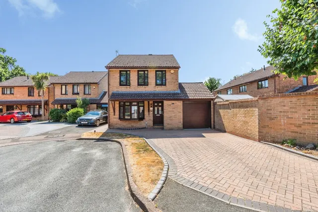 Perrywood Gardens, West Totton, SO40, photo 1