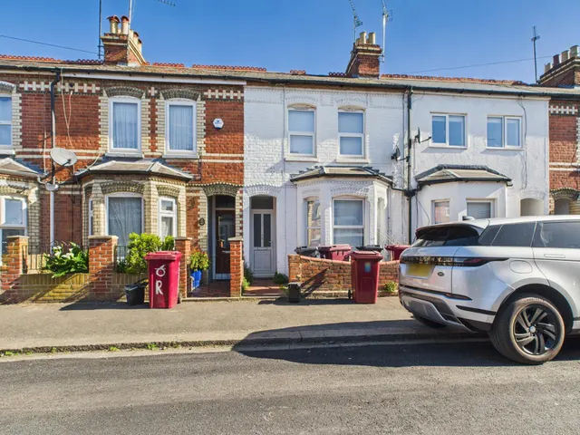 Photo 3 — Richmond Road, West Reading, Reading, RG30