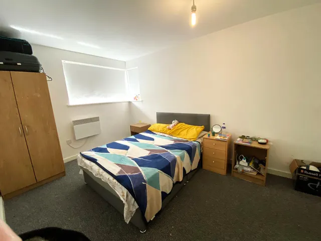 Life Building, M15, photo 2