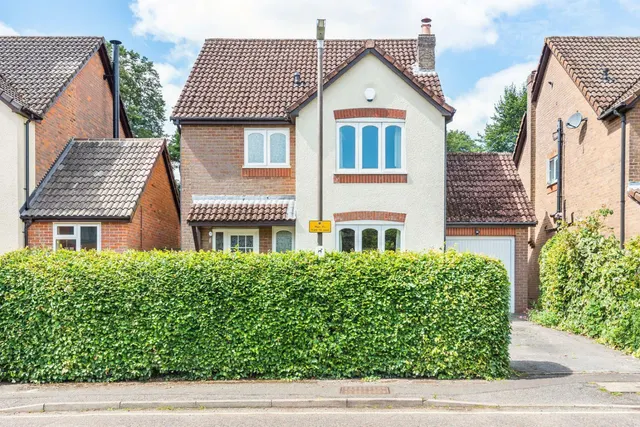 Lollards Close, Amersham, HP6, photo 1