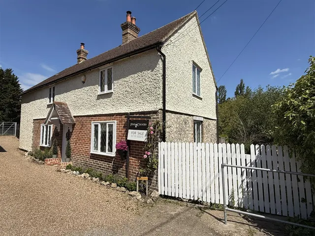 Elegant Period Cottage, Loose Valley, photo 1