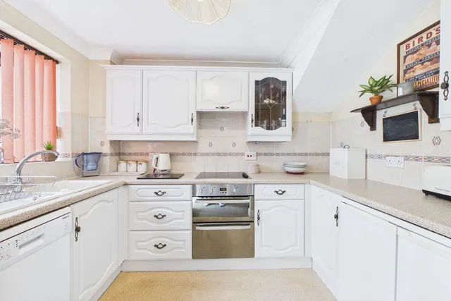 Russet Close, Attleborough, NR17, photo 3