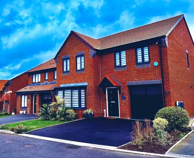 Meyer Crescent, Lawley Bank, TF4, photo 1