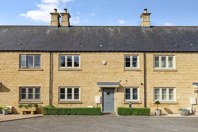 East View Close, Stow On The Wold, GL54, photo 1