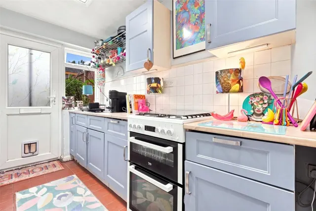 with 2 bedrooms in Bishop's Stortford, CM23, photo 3