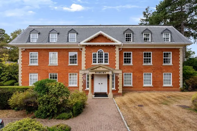 Cross Road, Sunningdale, Berkshire, SL5 9RU, photo 1