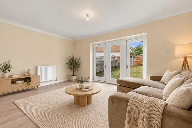 Gatcombe Road, Silvertown, E16, photo 3