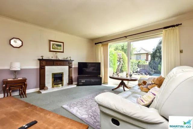Thornfield Way, Hinckley, LE10, photo 2