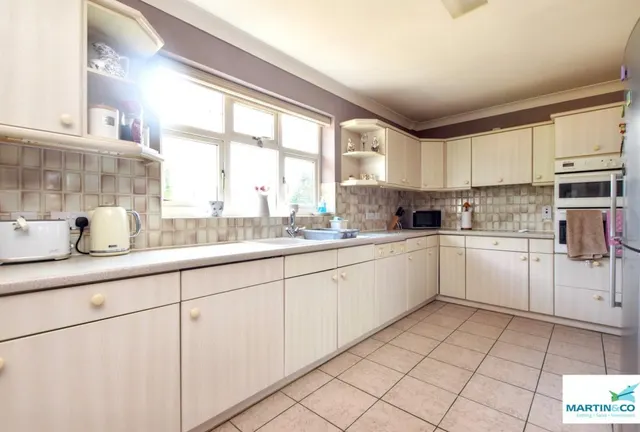 Thornfield Way, Hinckley, LE10, photo 3