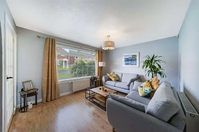 Lochview Drive, Hogganfield, G33, photo 2