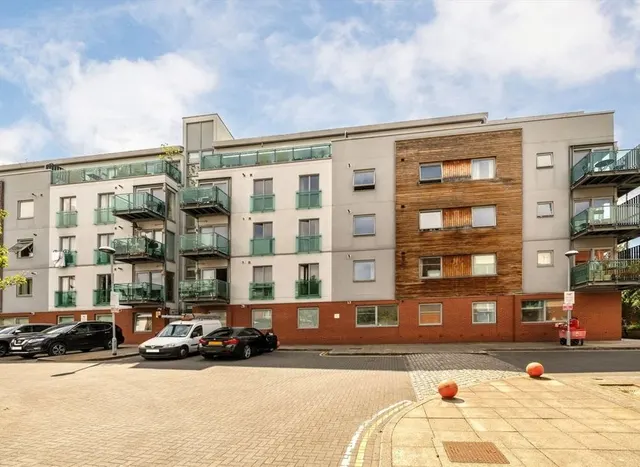 Evan Cook Close, Peckham, SE15, photo 1