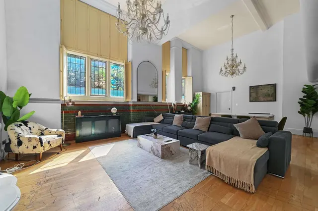 Hale Street, Poplar, London, E14 0BS, photo 1