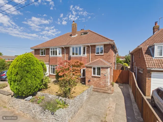 Haygrove Road, Bridgwater, photo 1