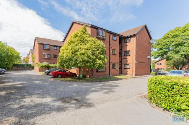 Beresford Road, Prenton, CH43, photo 2