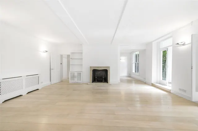 Photo 2 — Hamilton Terrace, St Johns Wood, London, NW8 9QS