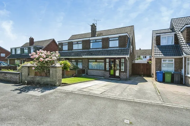 Park Road, Great Sankey, Warrington, Cheshire, WA5, photo 1