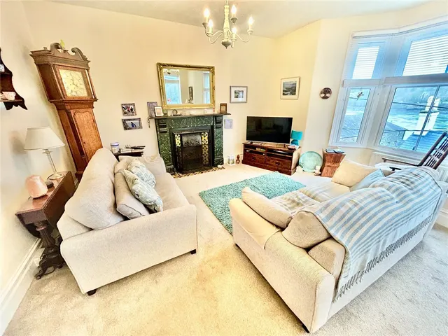 Cambria Road, Menai Bridge, LL59, photo 3