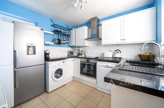 Sandy Road, Calvert, MK18, photo 3