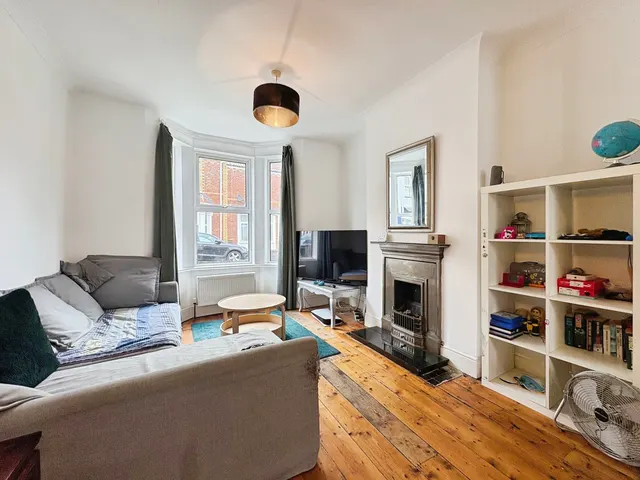 Maywood Crescent, Fishponds, BS16, photo 1
