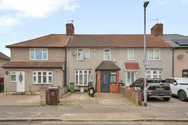 Osborne Road, Dagenham, RM9, photo 1