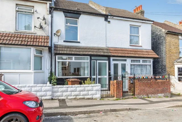 Albany Road, Gillingham, ME7, photo 1