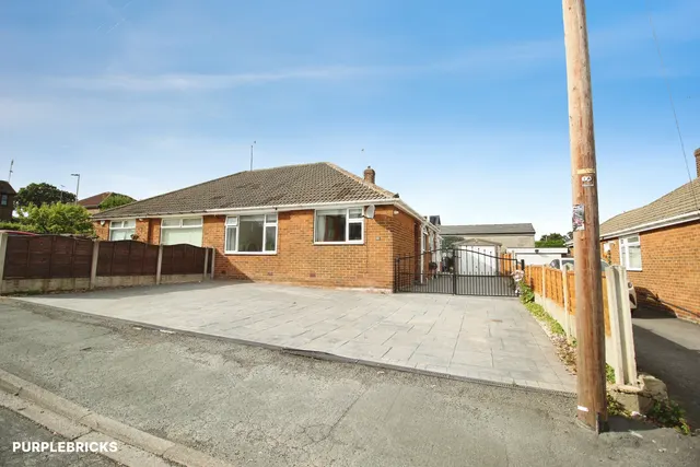 Ash Street, Wakefield, WF3, photo 2