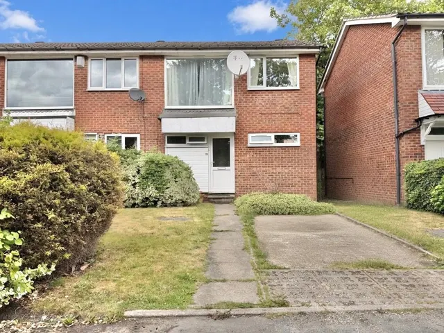 Chestnut Close, Wilmslow, SK9, photo 1