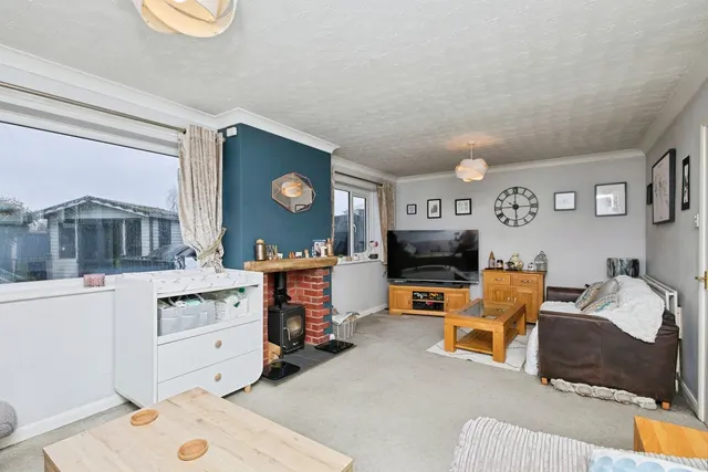 Cotswold Close, Long Eaton, NG10, photo 2