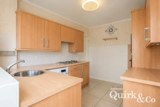 Gainsborough Avenue, Canvey Island, SS8, photo 3