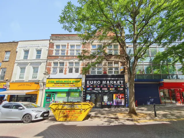 Hare Street, Woolwich, SE18, photo 1