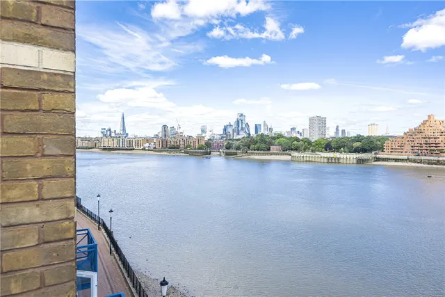 King & Queen Wharf, Rotherhithe Street, London, SE16, photo 1