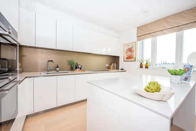 Photo 2 — Broom Road, Teddington, TW11