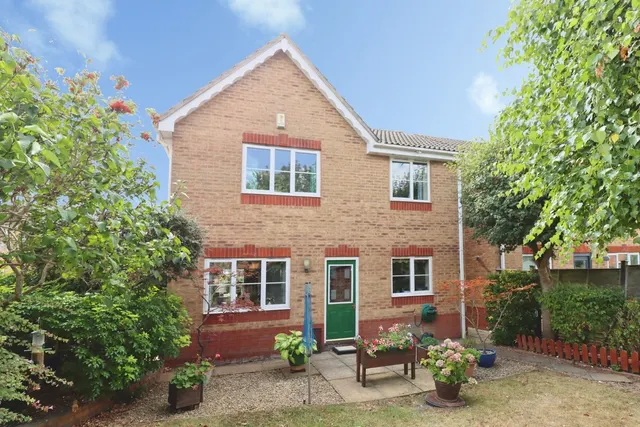 Photo 3 — Quarry Way, Emersons Green, Bristol, BS16