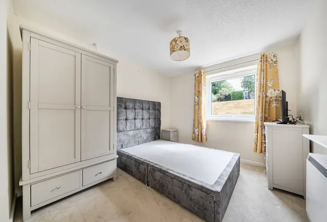 Sandhurst Road, Tunbridge Wells, TN2 3SW, photo 1