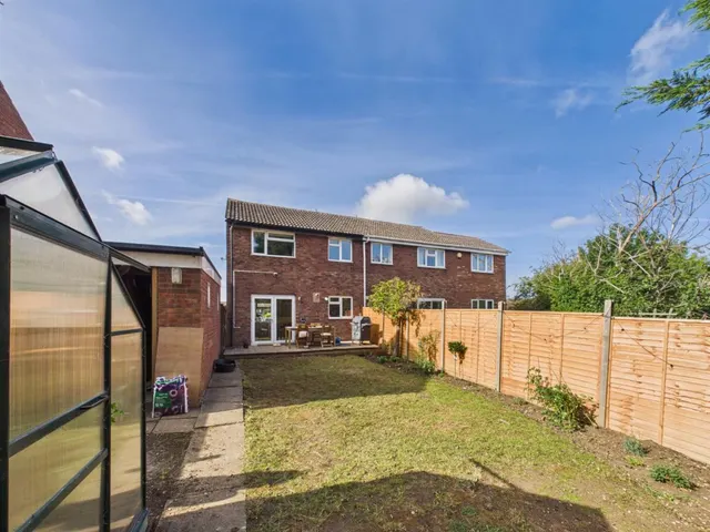 Thackeray End, Haydon Hill, photo 2