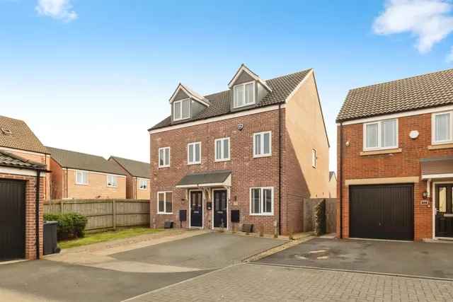 Kingfisher Road, Burton Joyce, Nottingham, photo 1