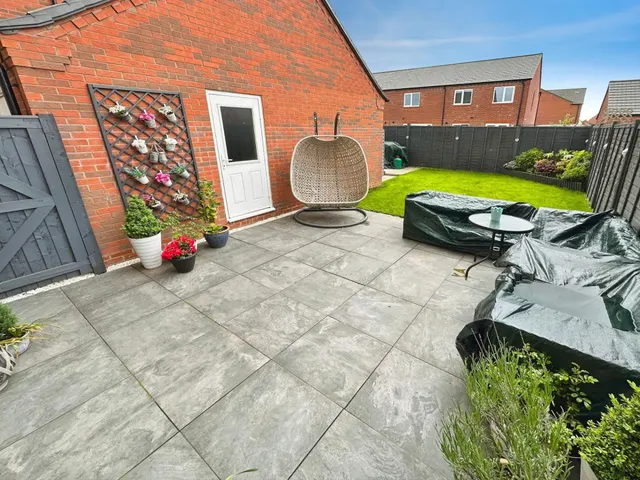 Dove Close, Branston, DE14, photo 2