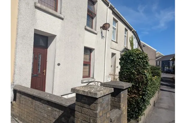 Photo 2 — New Road, Llanelli