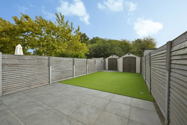 Crownfield, Broxbourne, EN10, photo 3